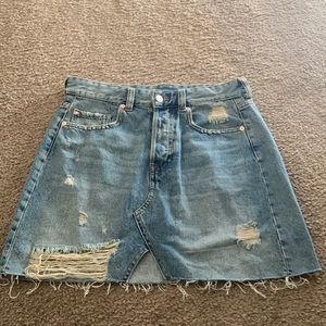 &denim ripped skirt